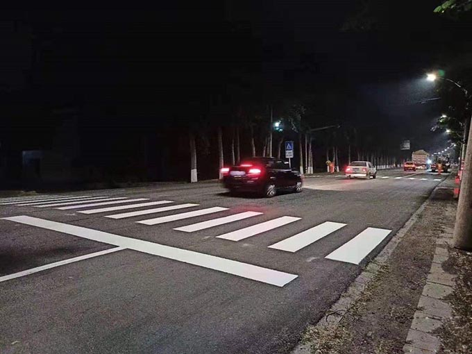 哈尔滨班马线划线 道路划线 冷漆热熔