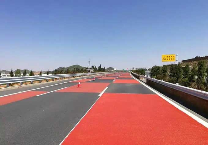 哈尔滨道路面改褪色改色翻新施工